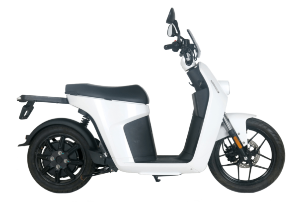 Scooter électrique 50cc blanc vue coté droit