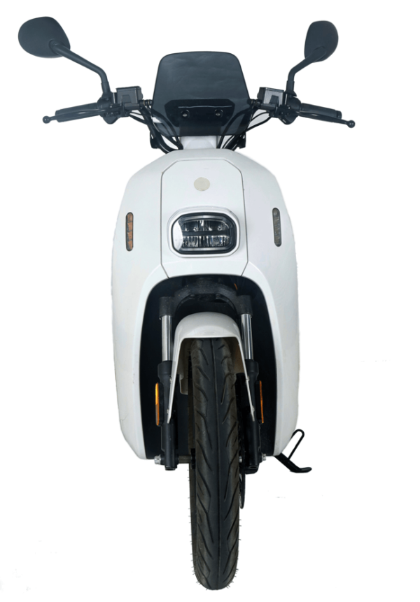 Scooter électrique 50cc blanc vue devant